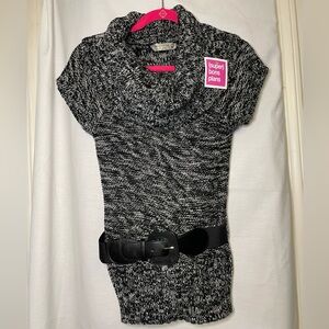NWT Jennyfer Black and White Knit Sweater Tunic with Oversized Belt Size EUR M